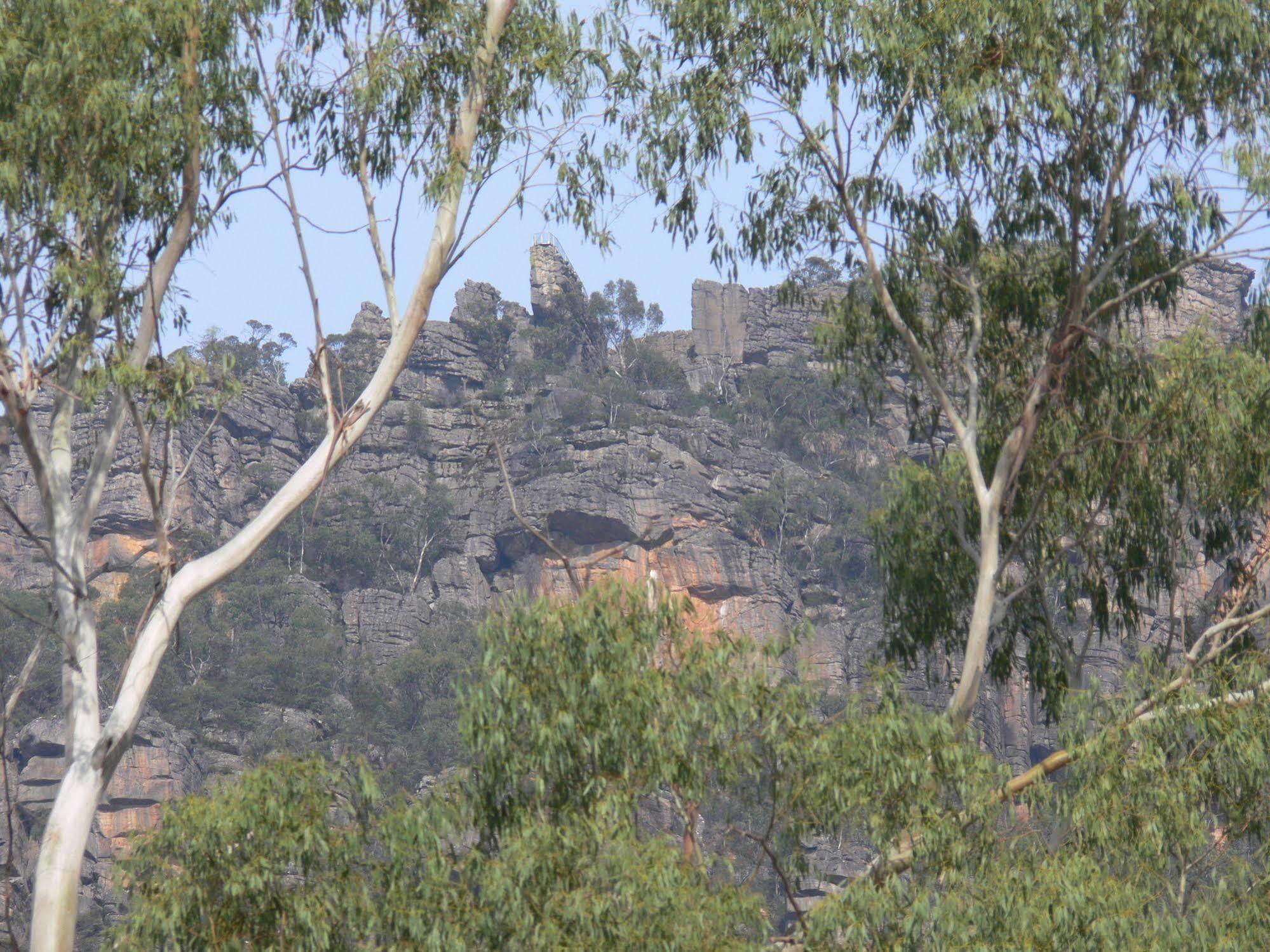 Mountain Hideaway Villa Halls Gap Exterior photo